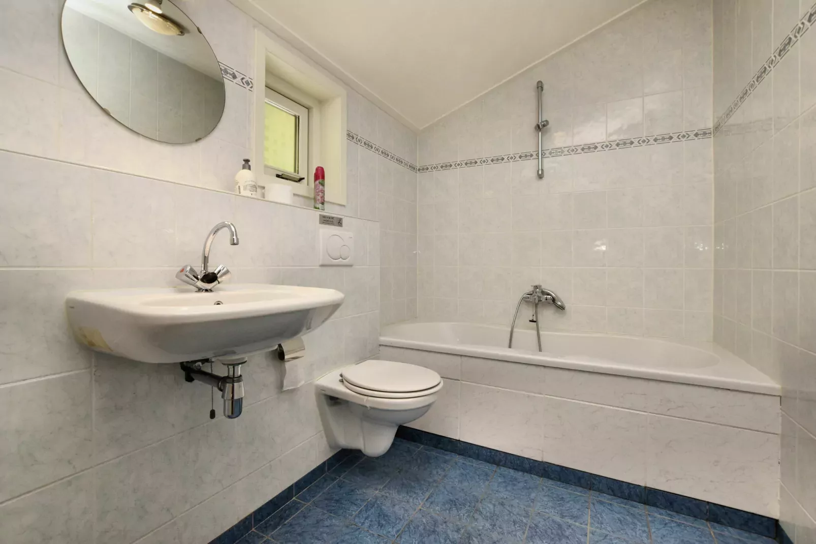 Opaal-Badkamer
