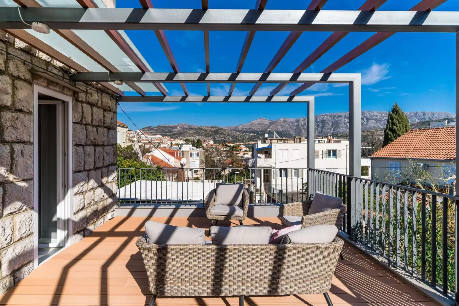 Apartments BoNlux - Deluxe two bedroom Apartment With Terrace-Terras