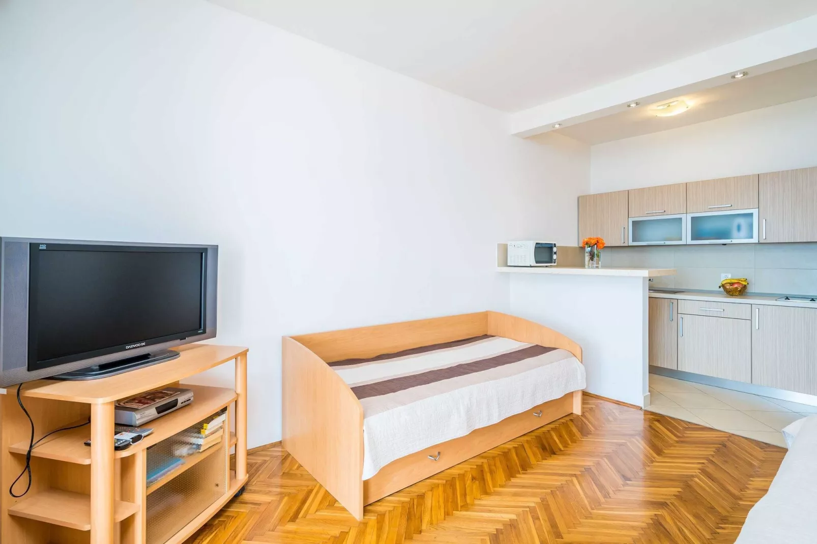Apartments Marnic Blue Chill- Comfort Studio Apartment(S3)