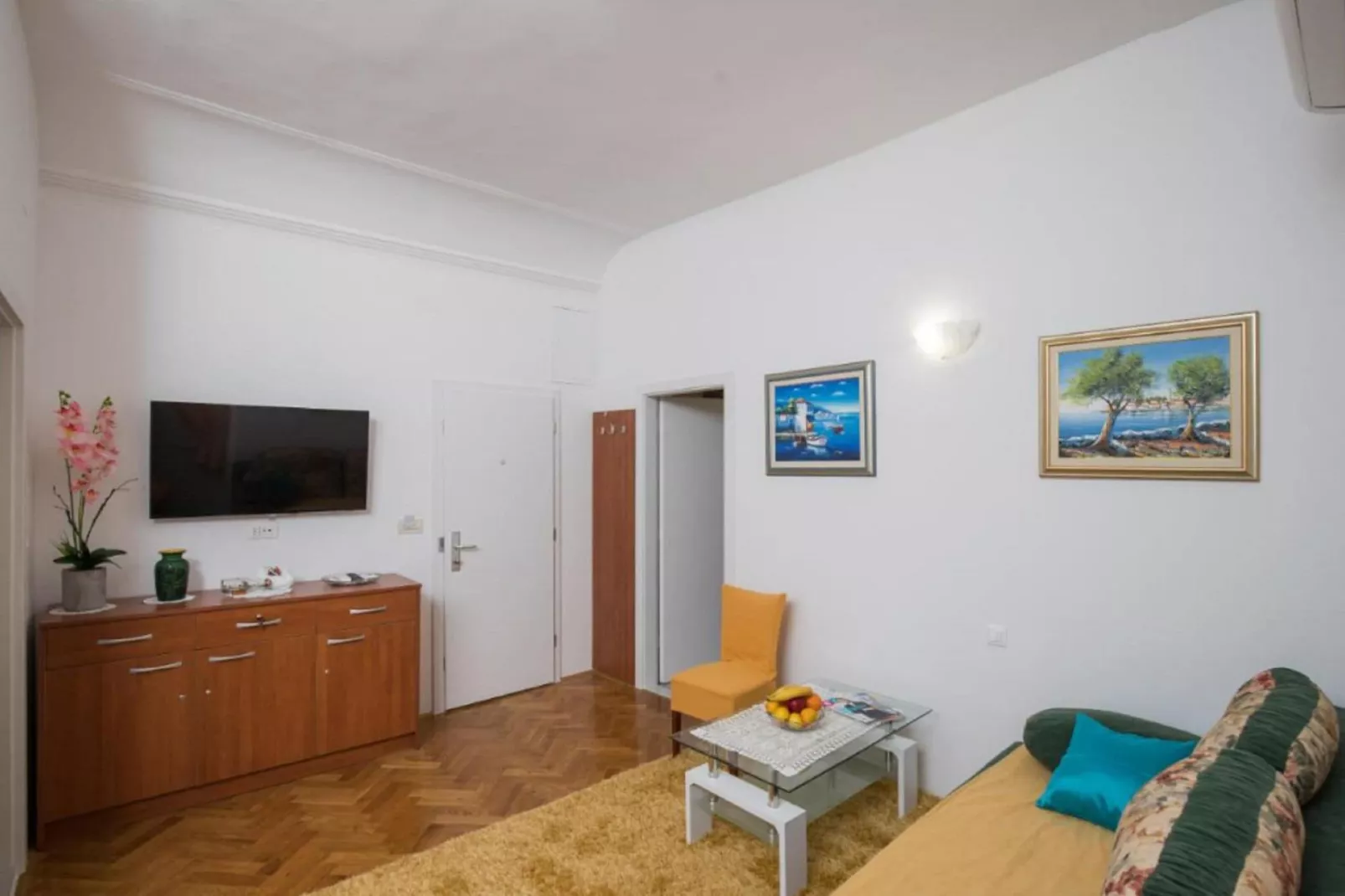 Anima Mea Old Town Apartment- Luxury Apartment