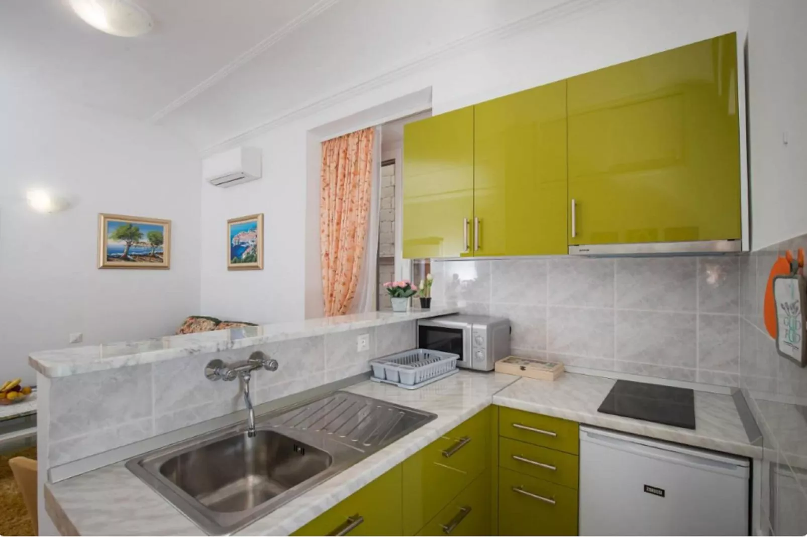 Anima Mea Old Town Apartment- Luxury Apartment