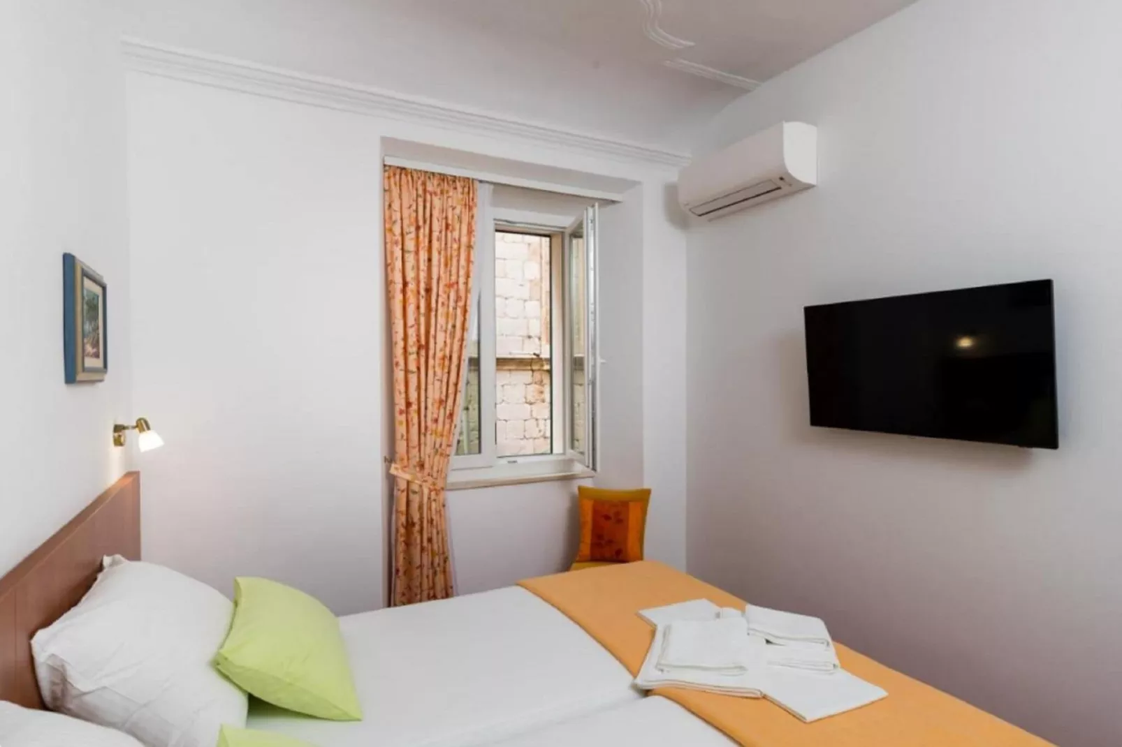 Anima Mea Old Town Apartment- Luxury Apartment