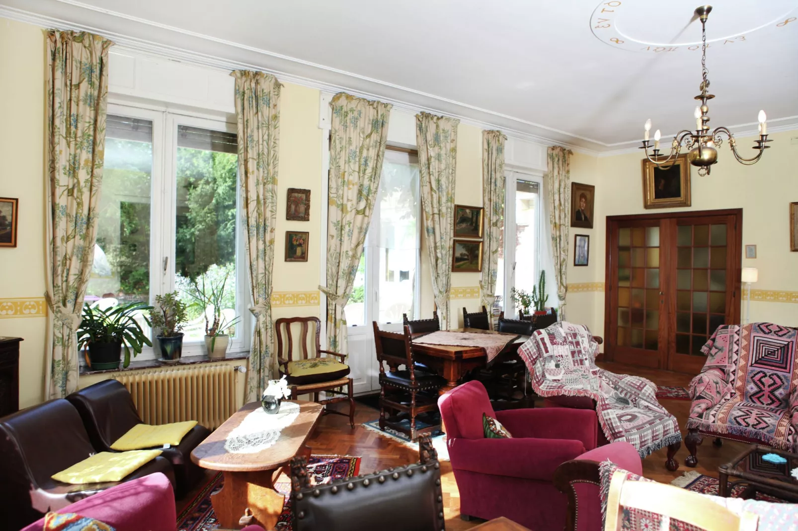 Reedpool 12 pax-Woonkamer