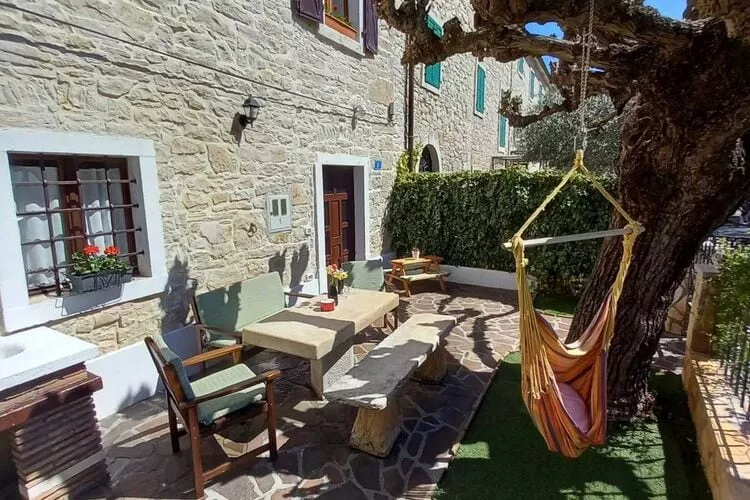 Casa Girasole - Three Bedroom Holiday Home with Garden-Tuinen zomer