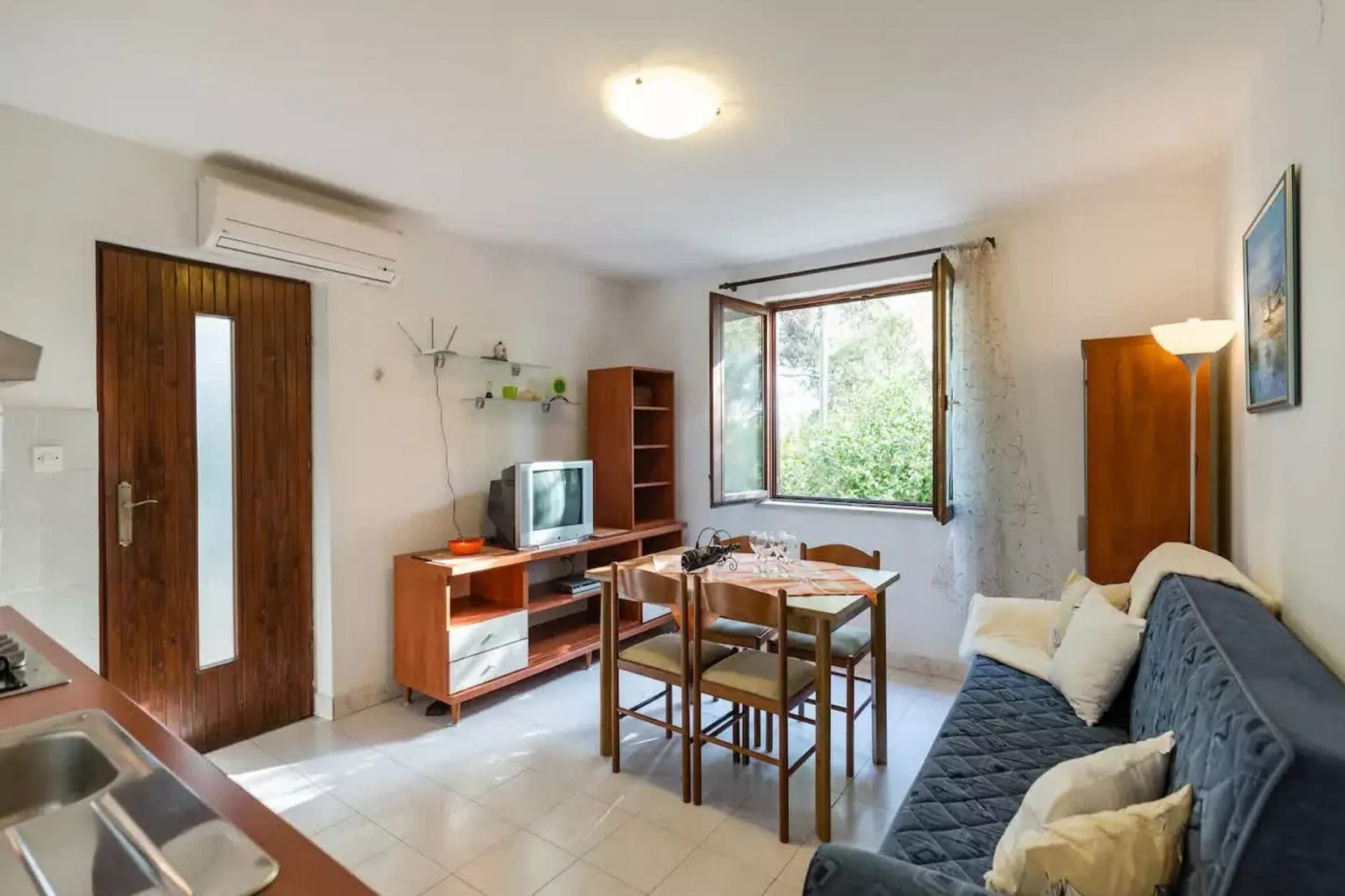 Apartments Villa Pelegrin - Two Bedroom Apartment with Garden View (Apartment A)