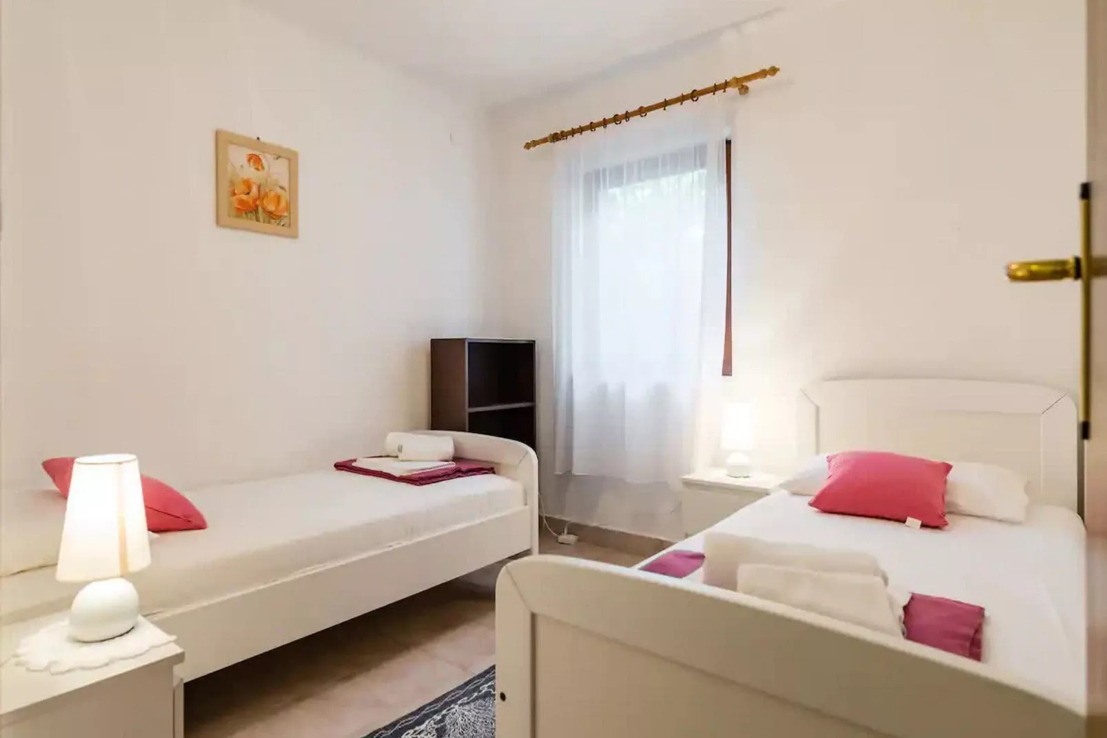 Apartments Villa Pelegrin - Two Bedroom Apartment with Garden View (Apartment A)