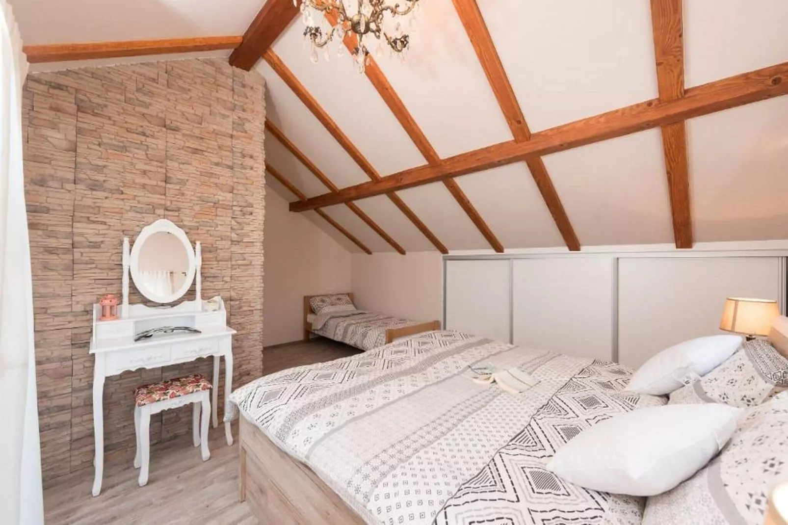 Apartments Bella Vista - One Bedroom Apartment with Sea View (Sea)-Slaapkamer