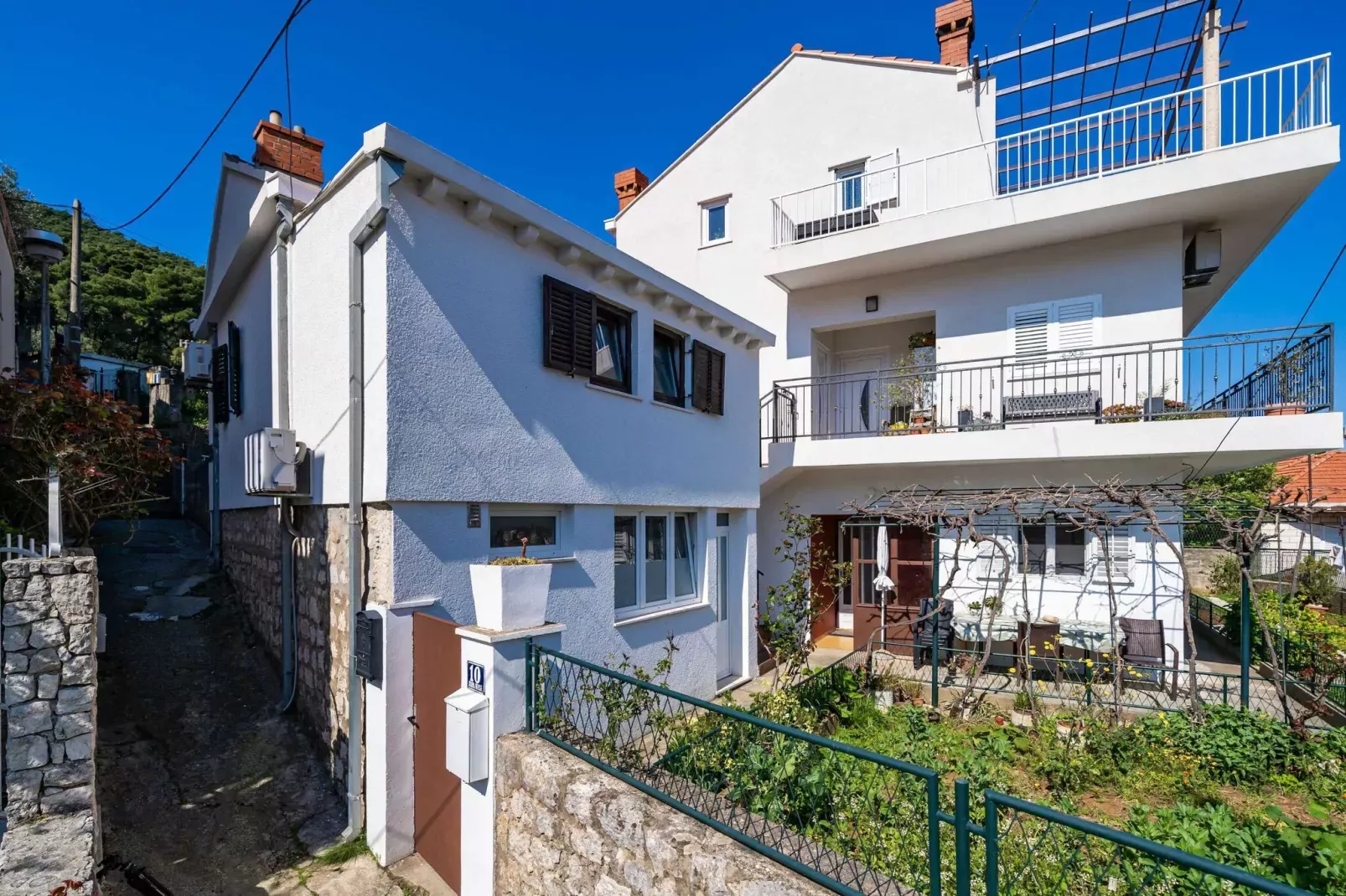 Apartment Dorica - One Bedroom Apartment with Terrace-Buitenlucht