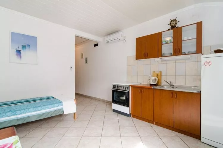 Apartments Villa Nikol - One Bedroom Apartment with Sea View (APT 2)-Keuken