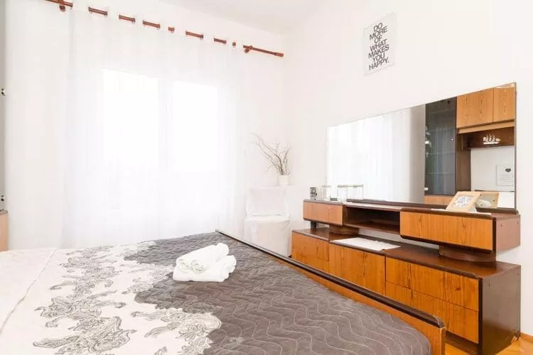 Apartments Villa Nikol - Standard Two Bedroom Apartment with Terrace (APT 5)-Slaapkamer