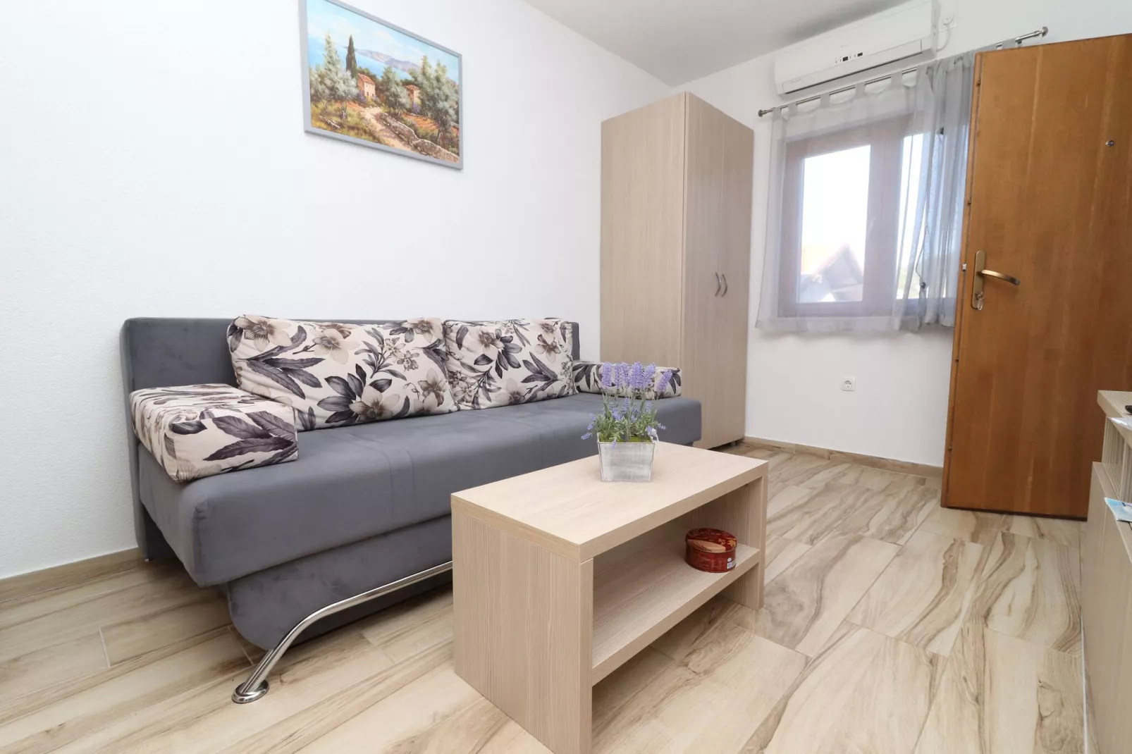 Seaside Apartments Hrkać - Standard One Bedroom Apartment with Terrace and Sea View 2