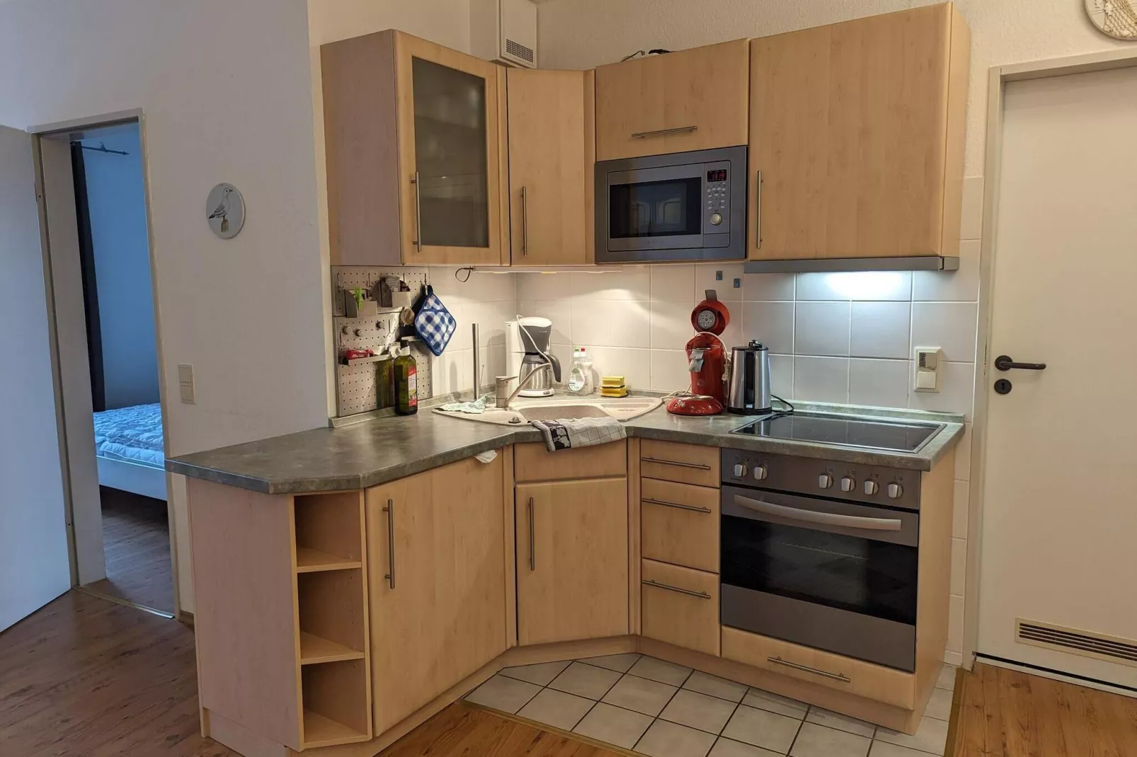 Comfortabel vakantiehuis in de natuur-Binnen