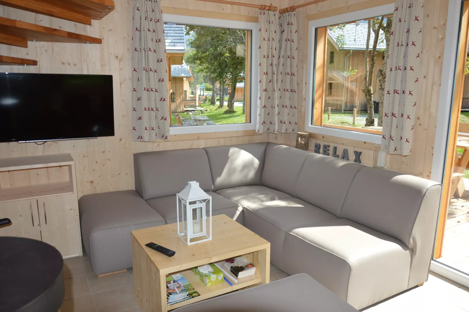 Kreischberg Chalets 45a-Woonkamer