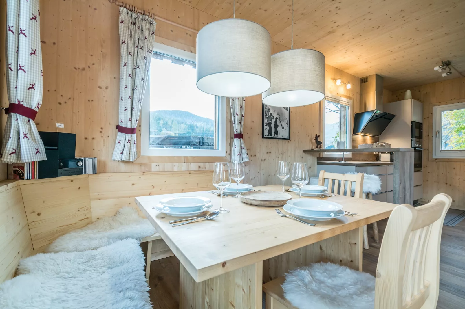 Kreischberg Chalet 57-Eetkamer