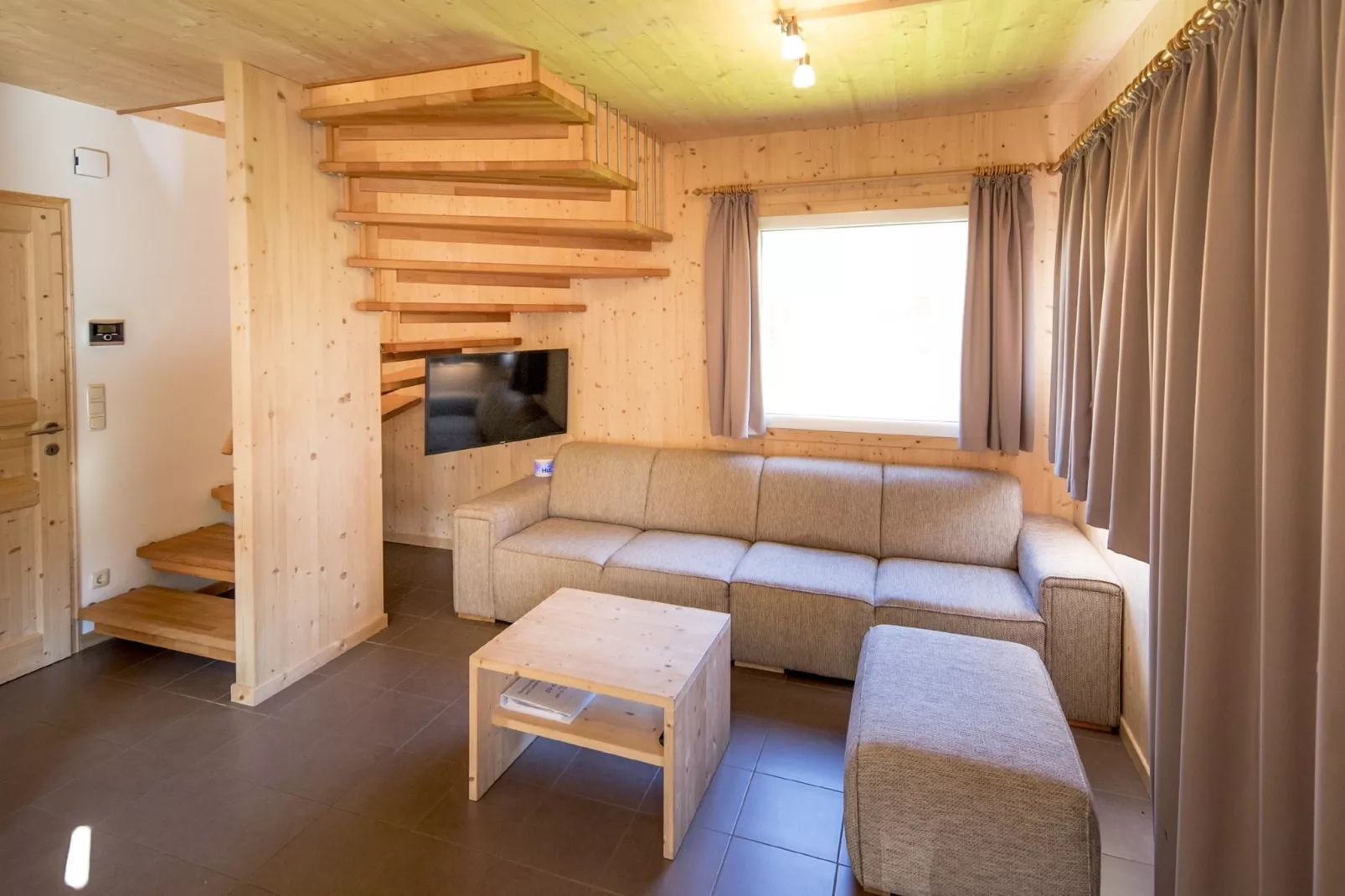 Kreischberg Chalets 44a-Woonkamer