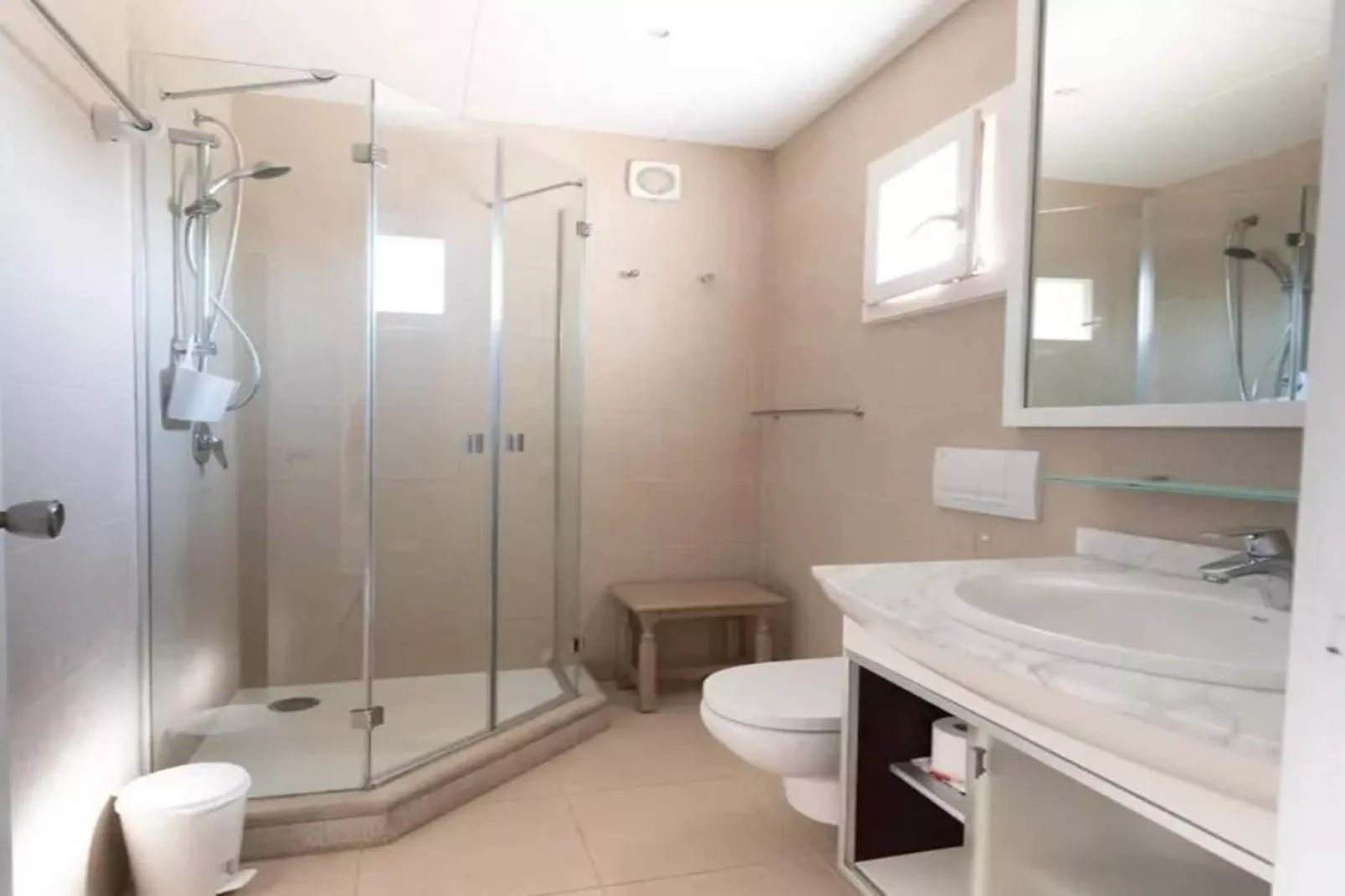 Apartamentos Parque Mar Type C 2rooms-Badkamer