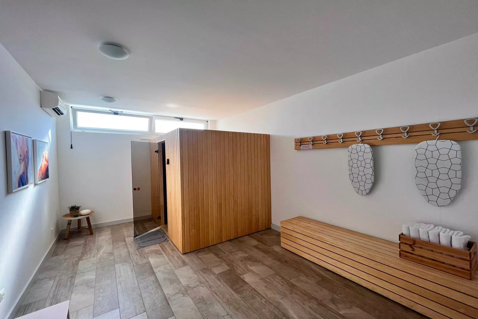 Apartments Villa Lukas - ''No.9'' Gallery Two Bedroom Apartment with Balcony and Sea View-Sauna