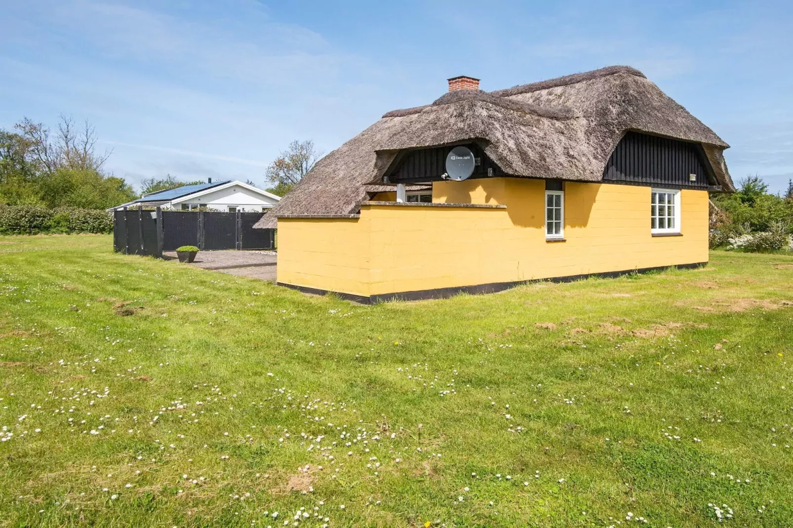 Sfeervolle Cottage in Vredig Fjand-By Traum-Uitzicht