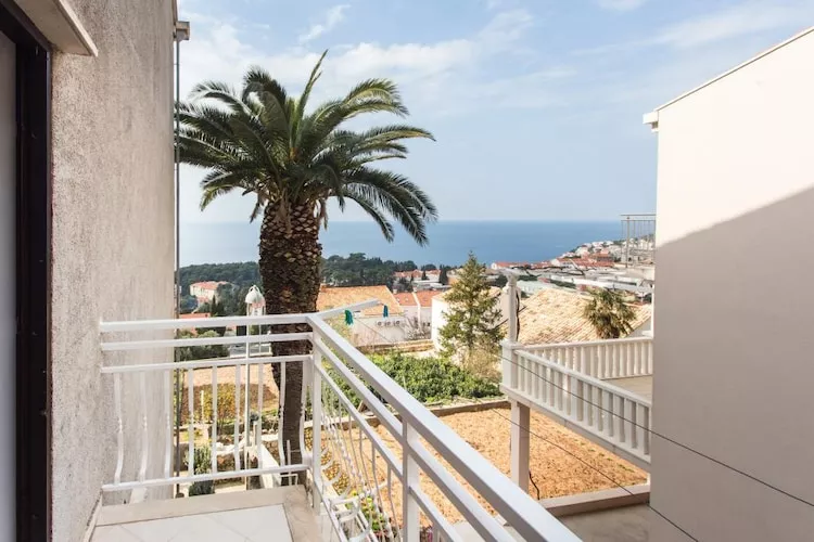 Guest House Old Town View-Three-Bedroom Apartment with Balcony and Sea View (Amazing)-Uitzicht