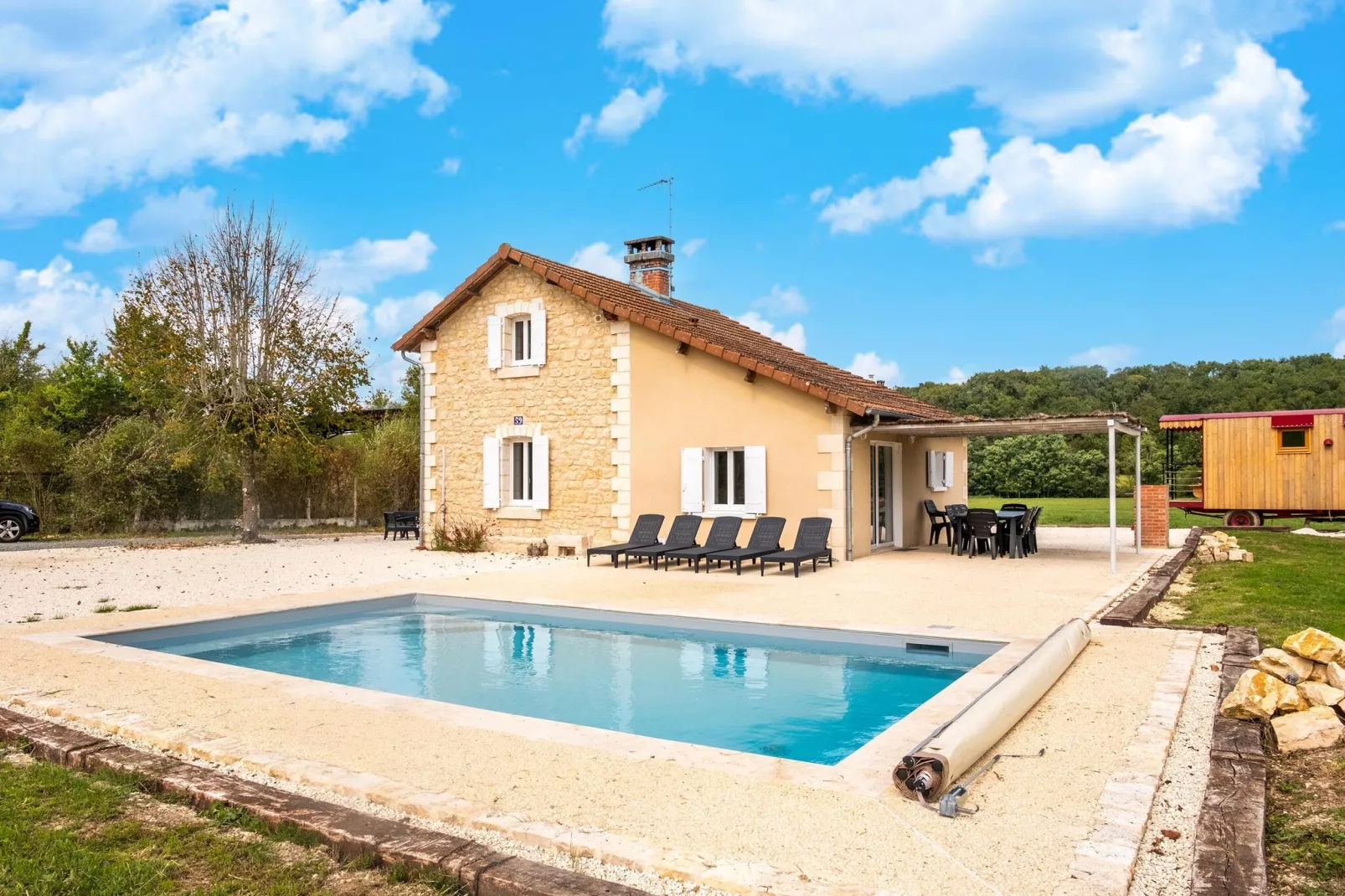Maison typique vue sur le château d'Hautefort 6 pax-Zwembad