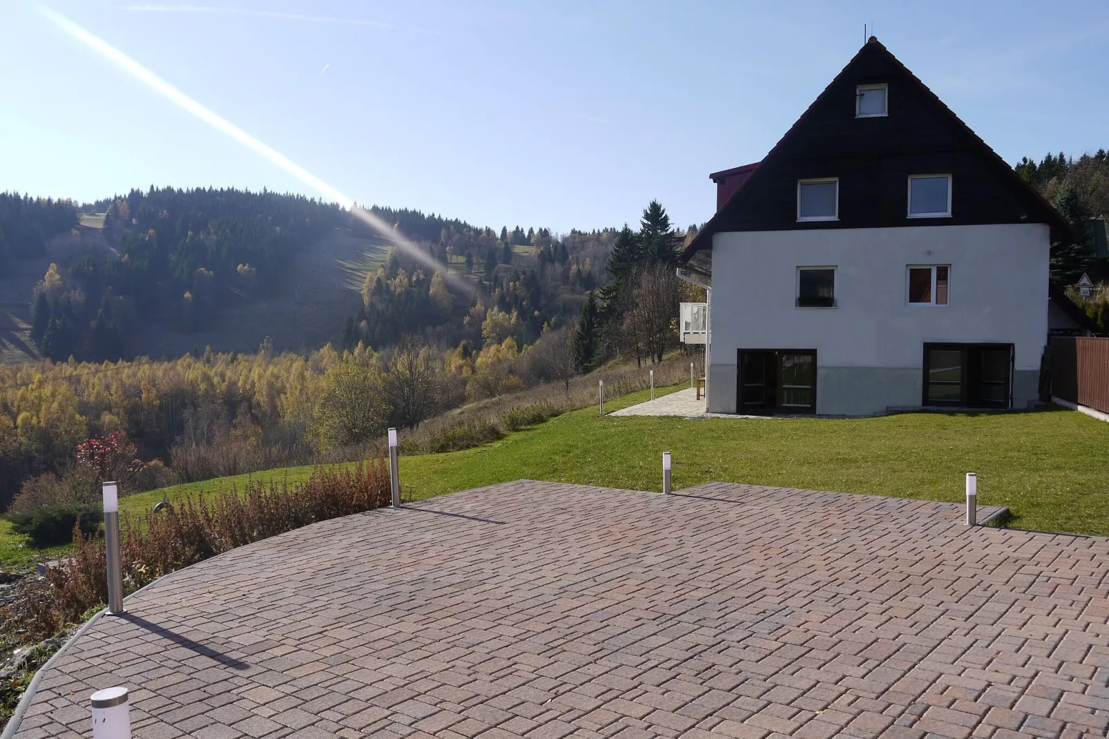 Villa Maximus-Buitenkant zomer