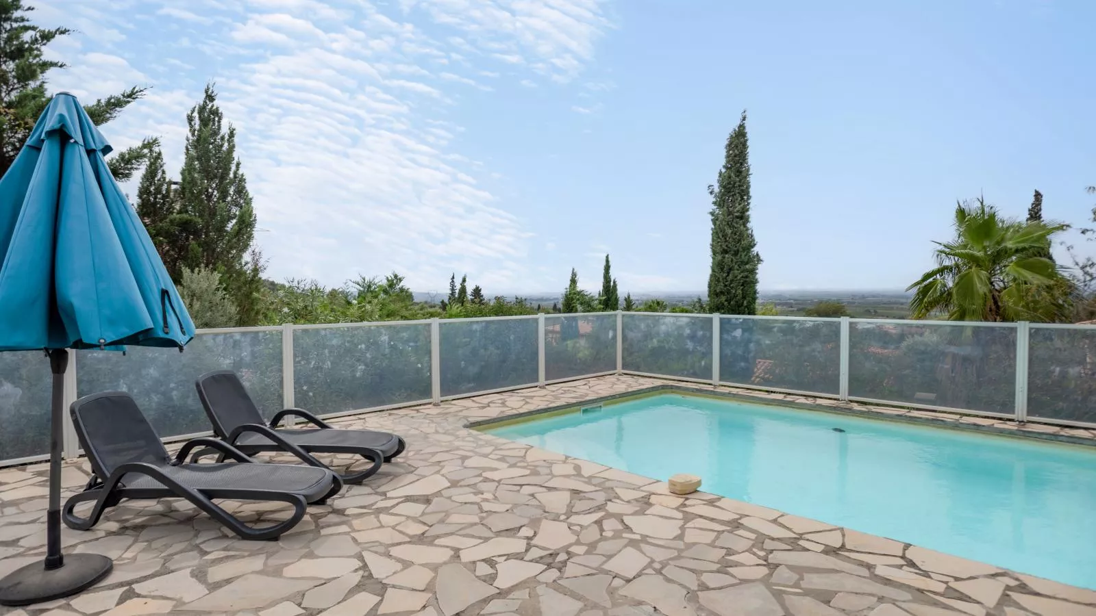 poolofhouse