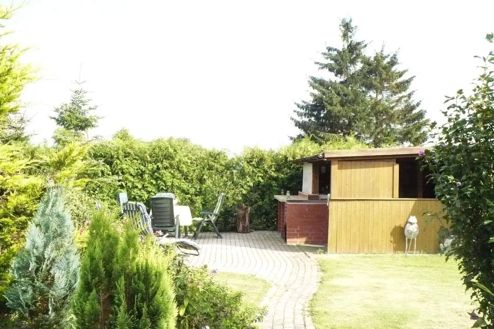 Wohnen im Grünen mit großem Garten und Grill-Tuinen zomer