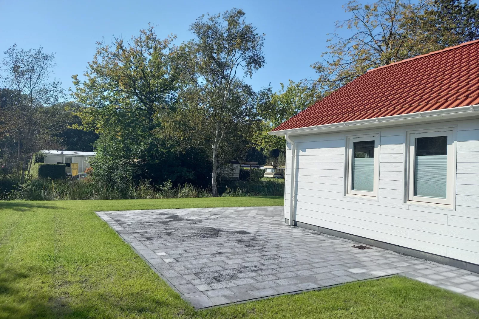 Chalet in Sint Nyk-Terrasbalkon