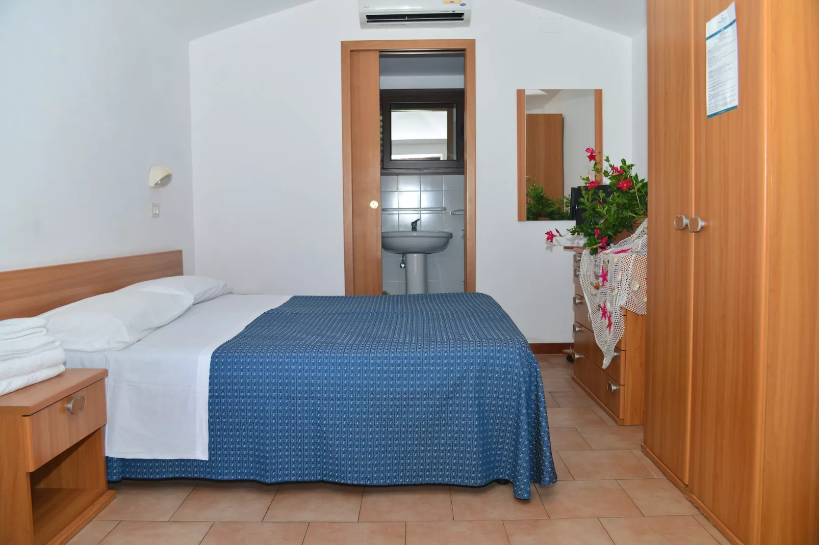 Resort Baia del Silenzio 1 - Type Mono Superior 3 pax-Woonkamer