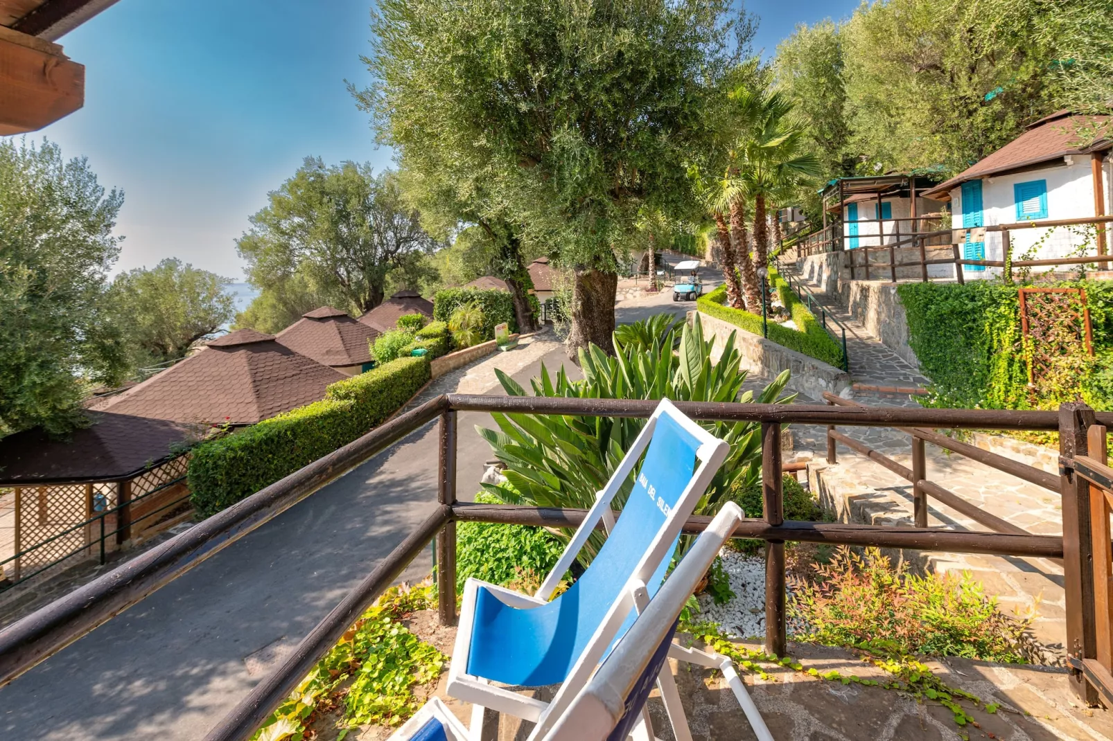 Resort Baia del Silenzio 1 - Type Mono Superior 3 pax-Terrasbalkon