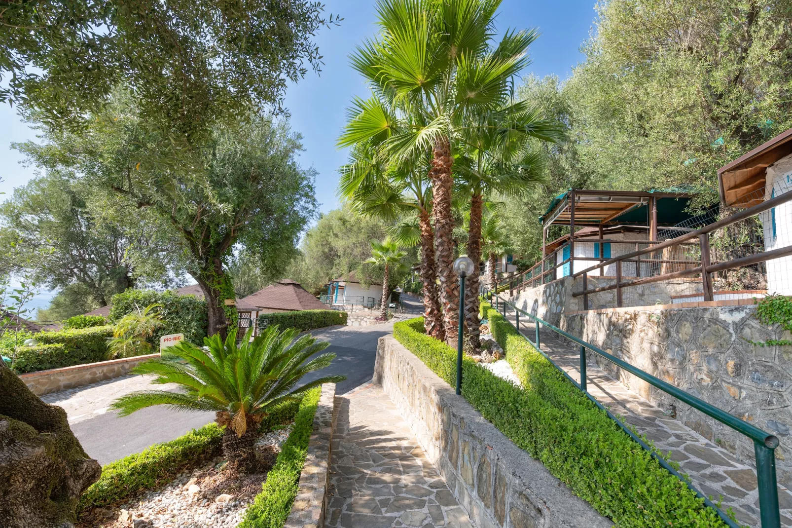 Resort Baia del Silenzio 1 - Type Mono Superior 3 pax-Gebieden zomer 1km
