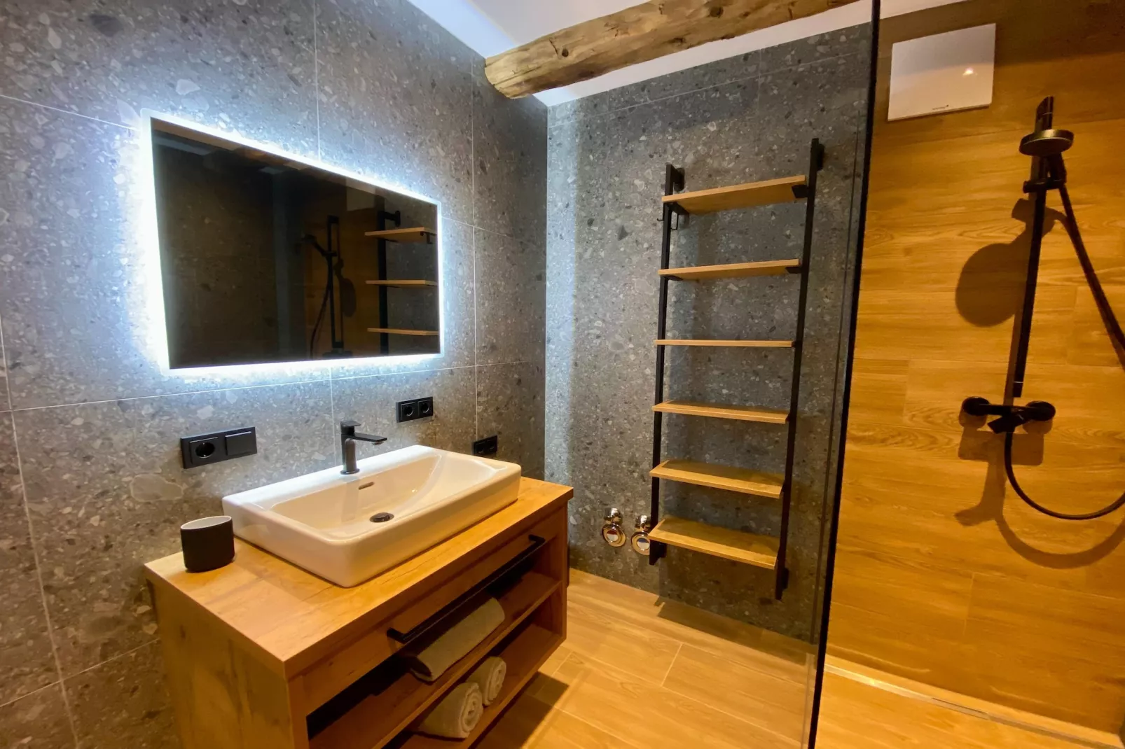 Appartement "Gams-Bartl"  3-4 Personen-Badkamer