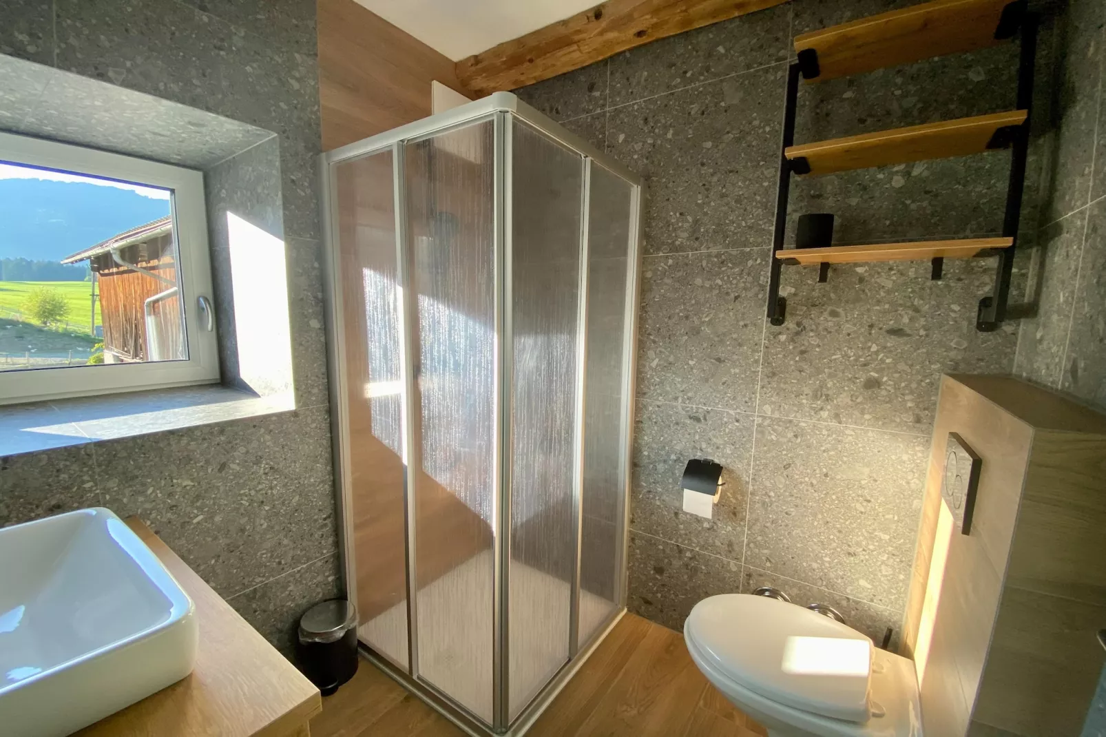 Appartement "Schnauz-Bartl" 1-2 Personen-Badkamer
