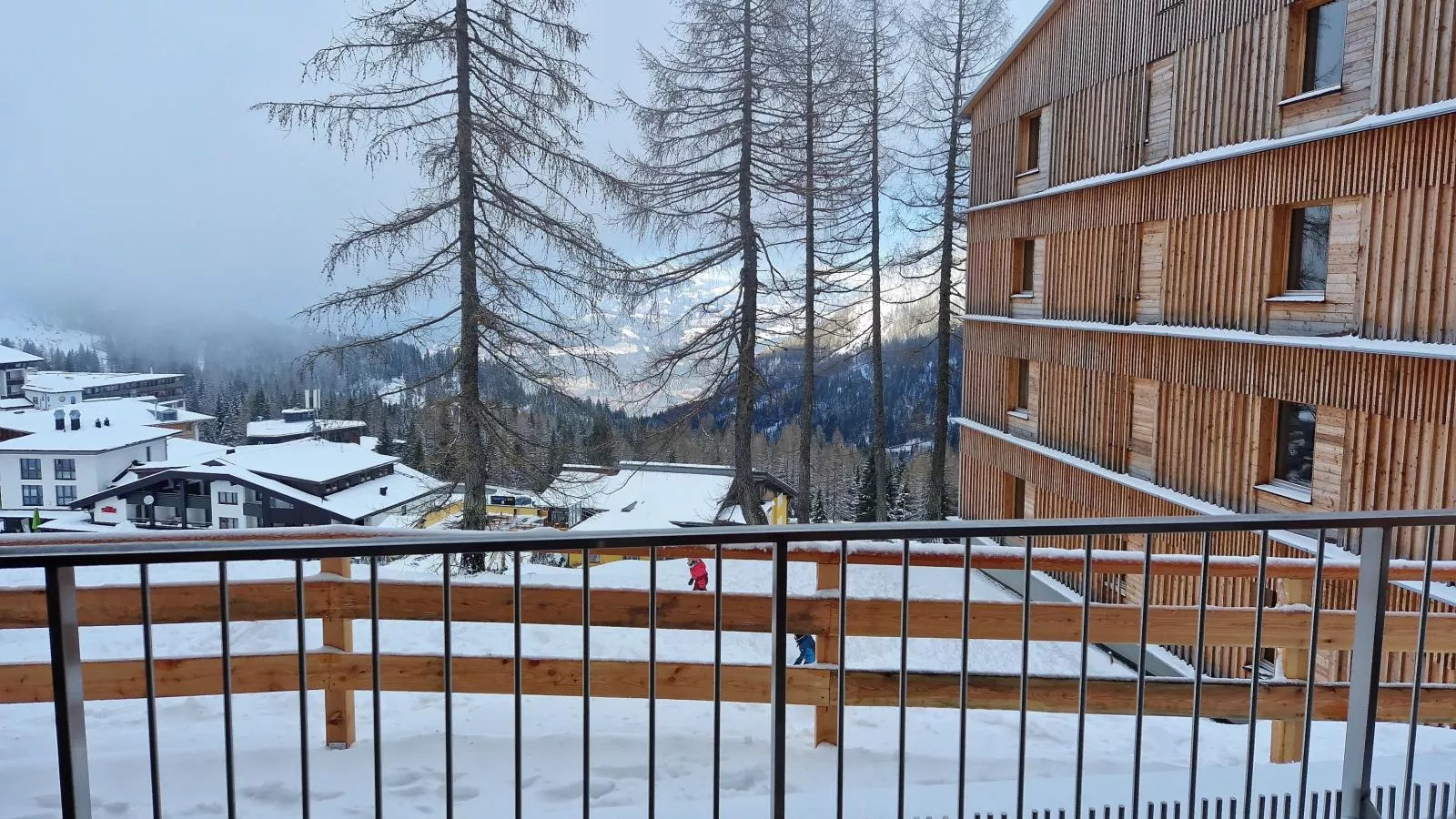Zirbennest Sonnenalpe Nassfeld-Terrasbalkon