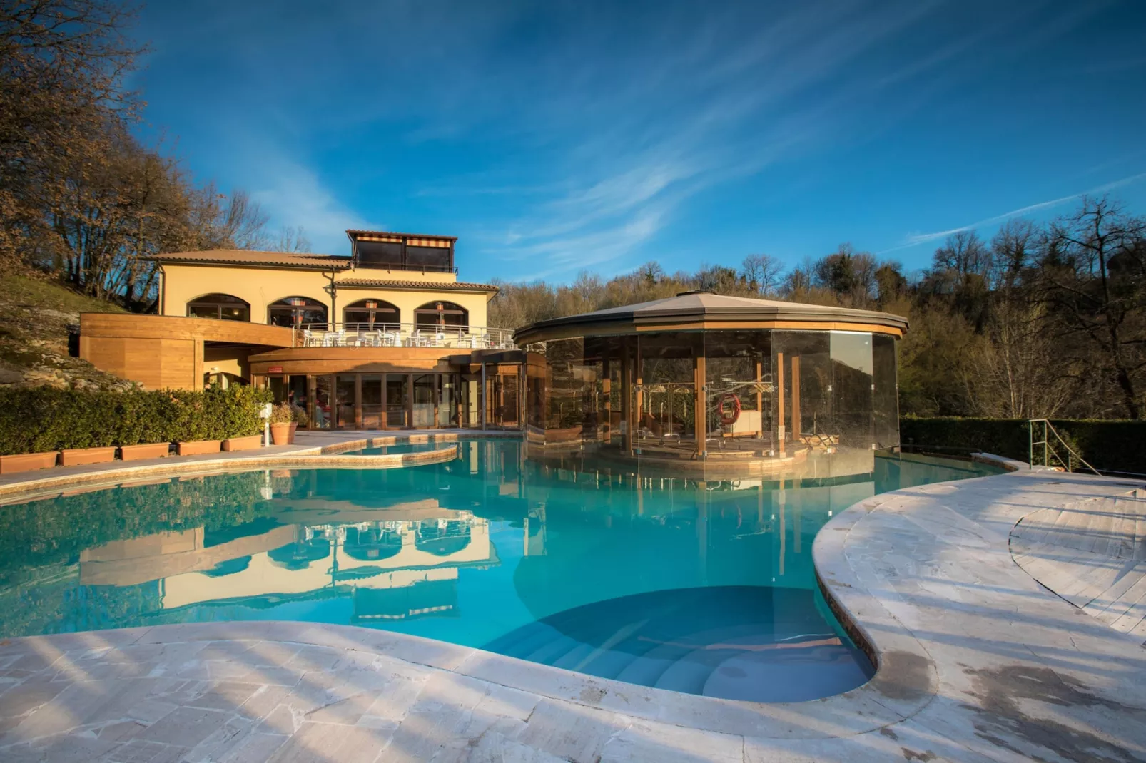 poolofhouse