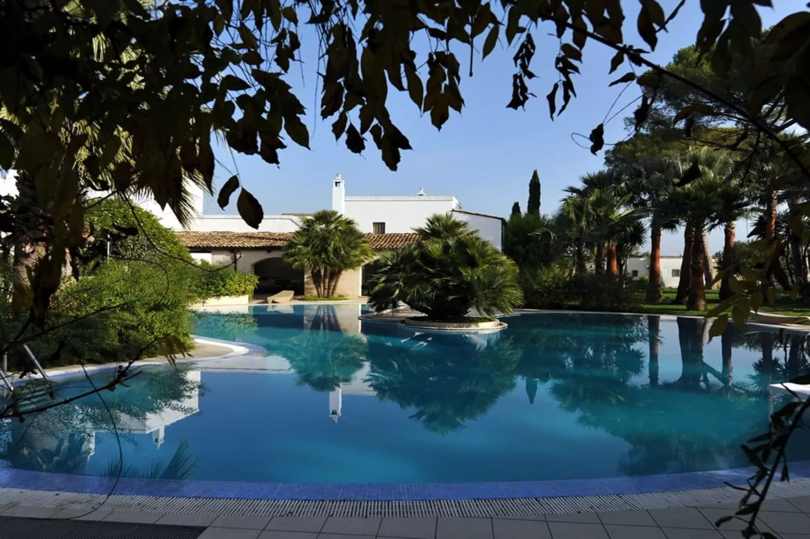 poolofhouse