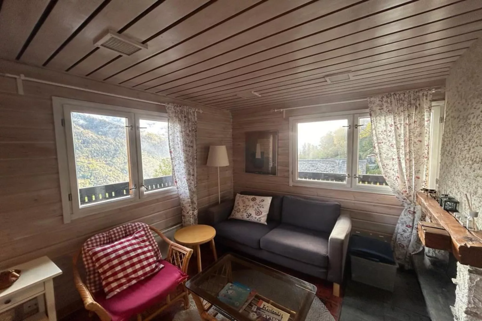Porkka COSY & QUIET chalet 8 pers-Woonkamer