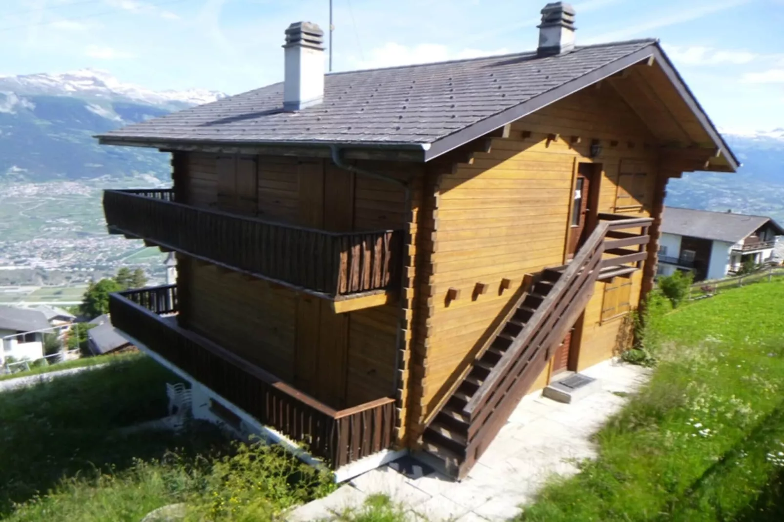 La Crettaz appdans chalet - SUNNY apartment 6 p-Buitenkant zomer