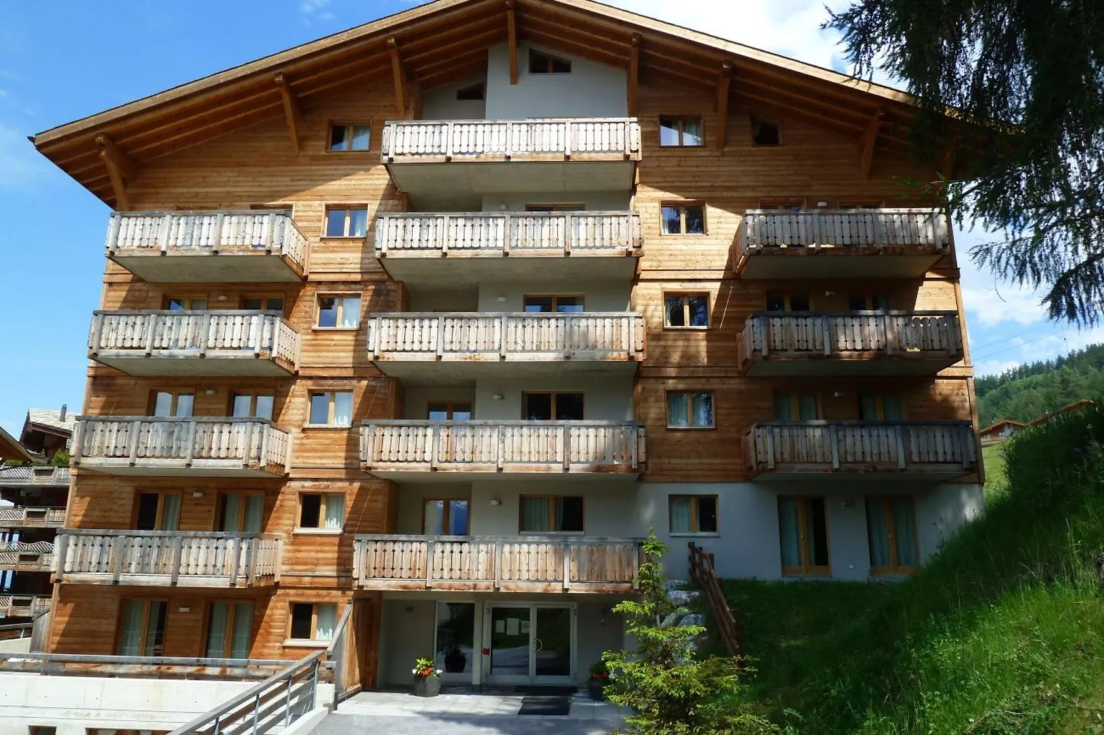 Pracondu 1 303 - OUTDOOR & FUN charming apartment-Buitenkant zomer