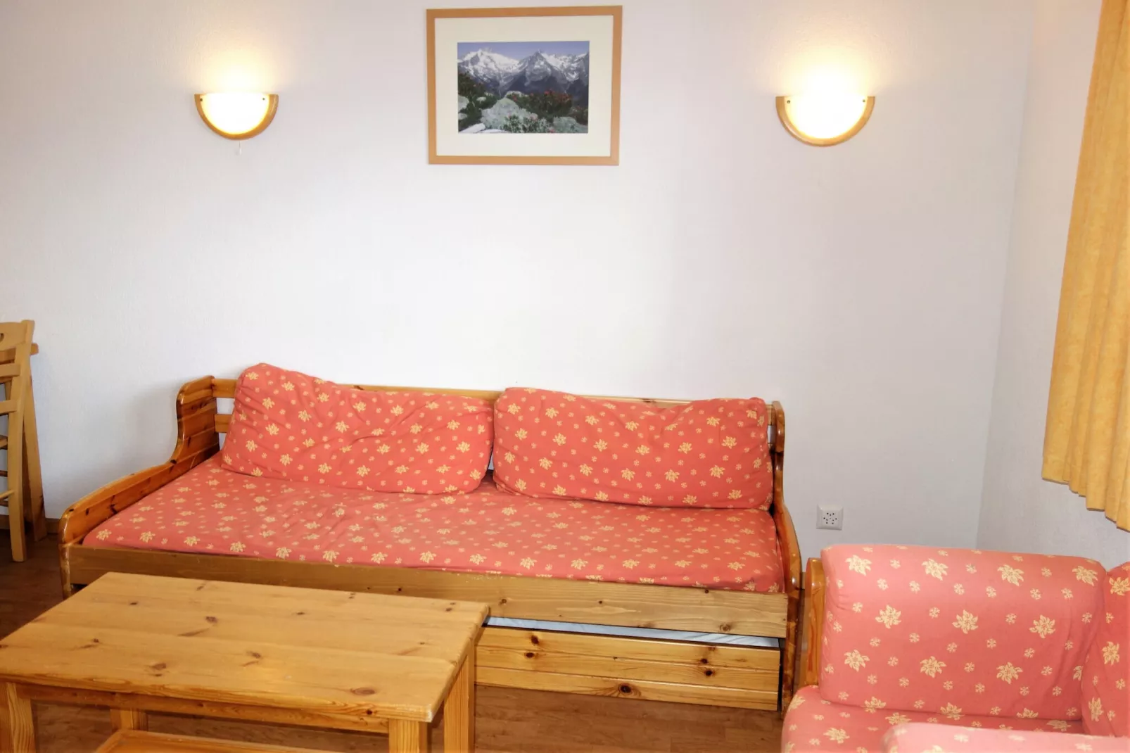 Pracondu 1 303 - OUTDOOR & FUN charming apartment-Woonkamer