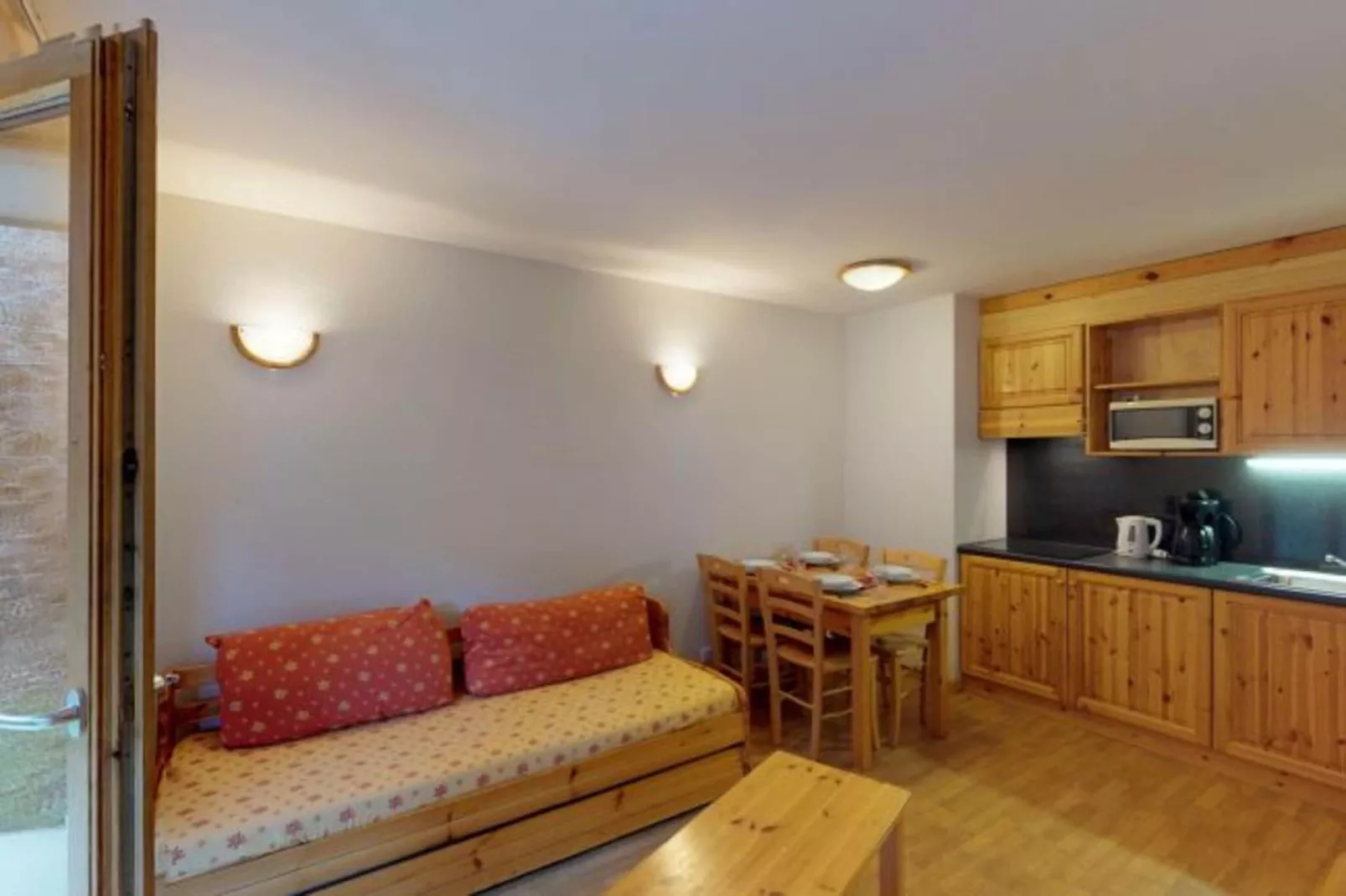 Pracondu 1 306 - OUTDOOR & FUN charming apartment-Woonkamer