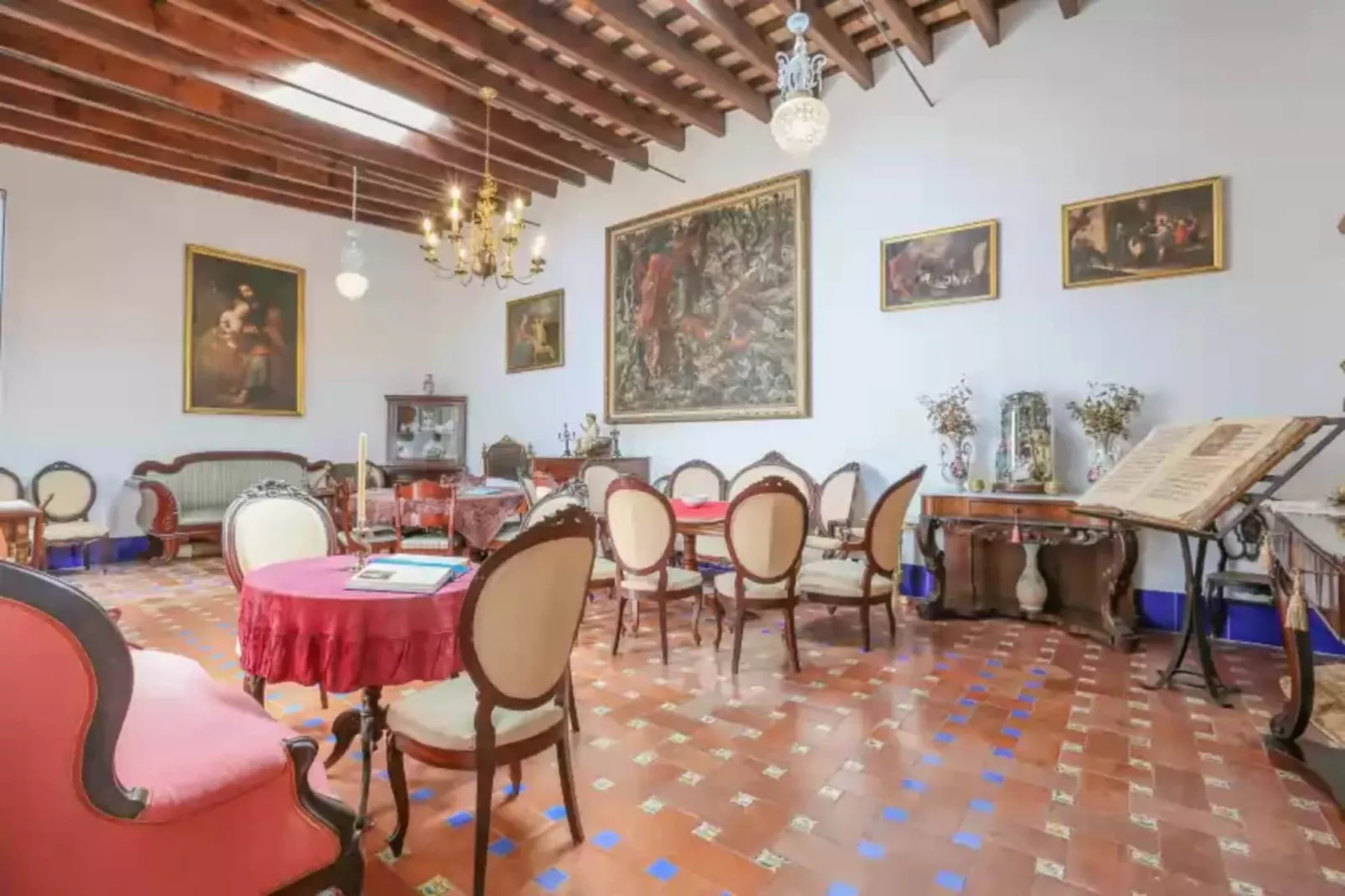 Posada De La Casa Del Pintor Hab. Jaen-Woonkamer