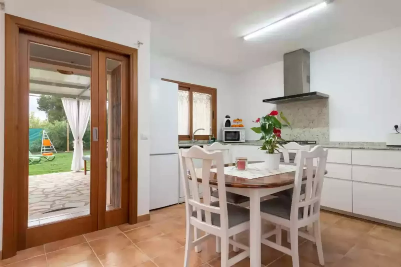 Sa Caseta (bÚger)-Eetkamer