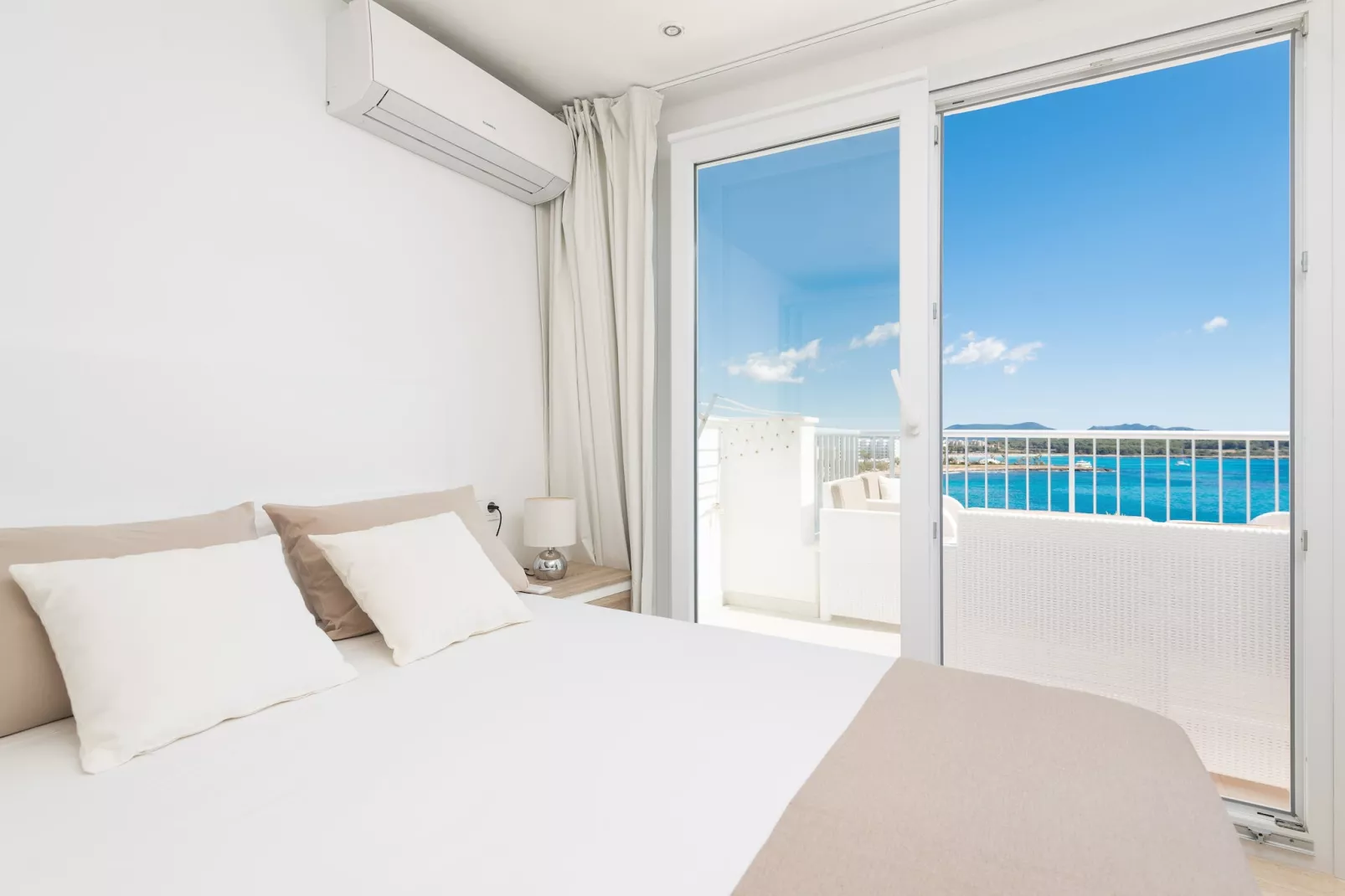Luisamar Sea View-Slaapkamer