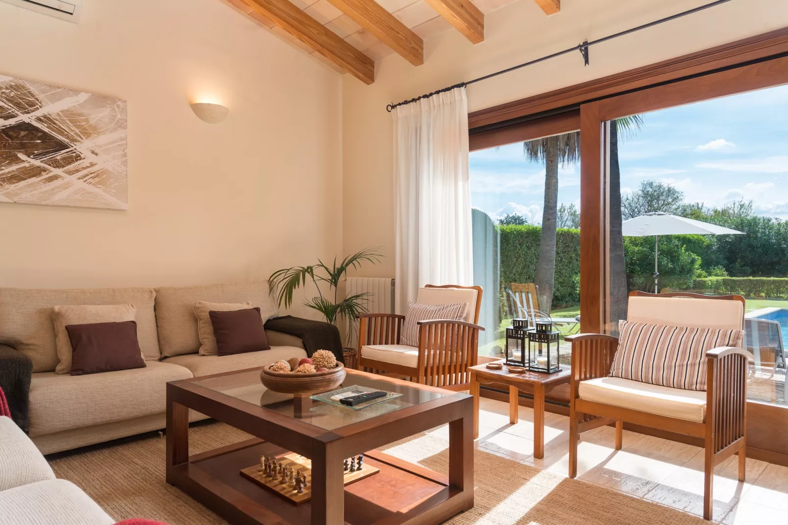 Finca Pou Nou - Buitenkant zomer