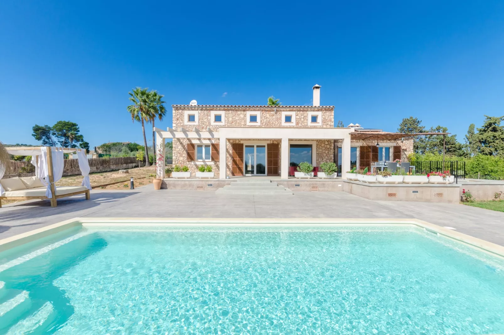 El Paraiso (porto Cristo) - Buitenkant zomer