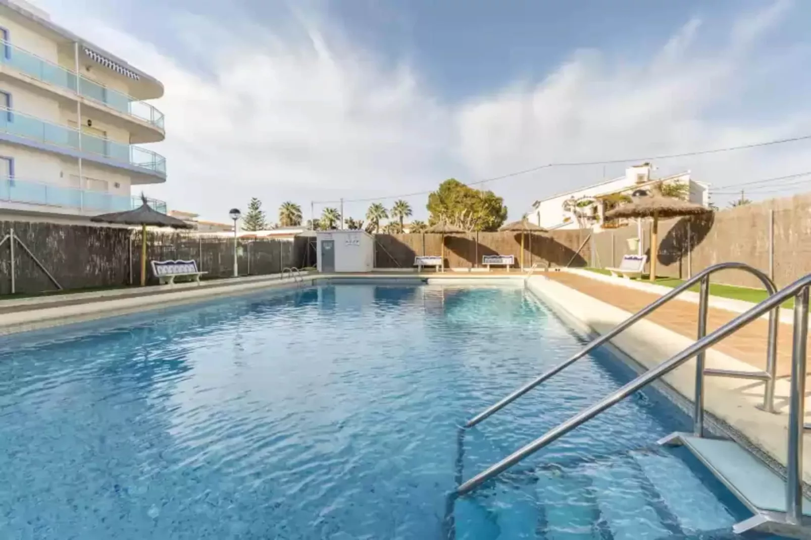 poolofhouse