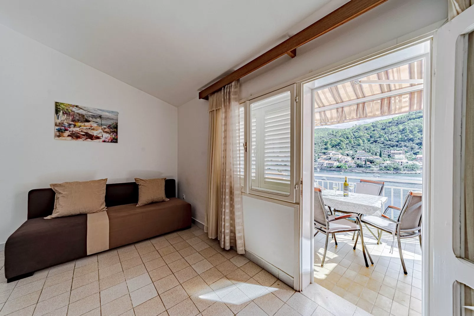 Apartments Kuzma - One-Bedroom Apartment with Balcony and Sea View