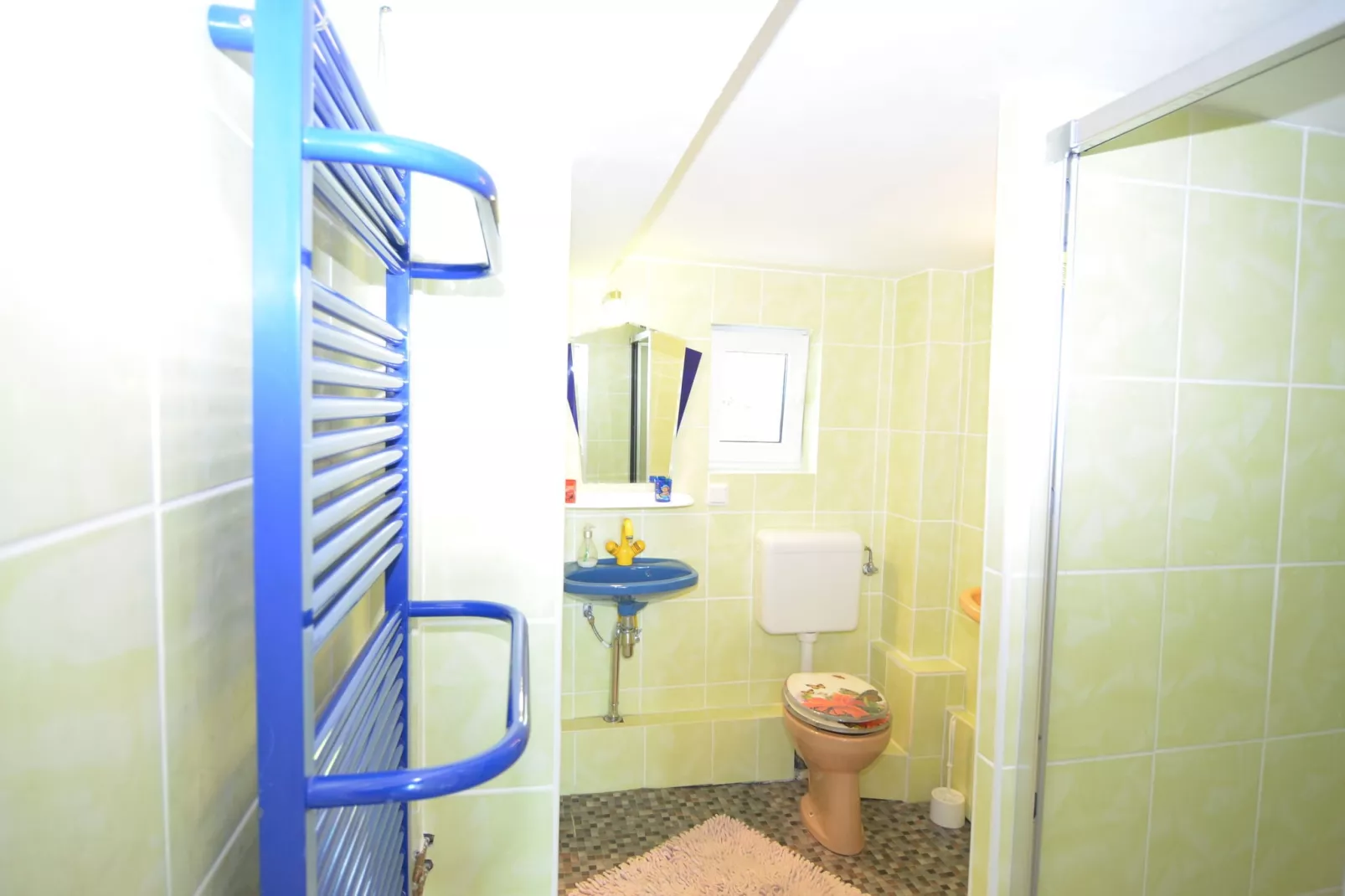 Villa Holiday-Badkamer