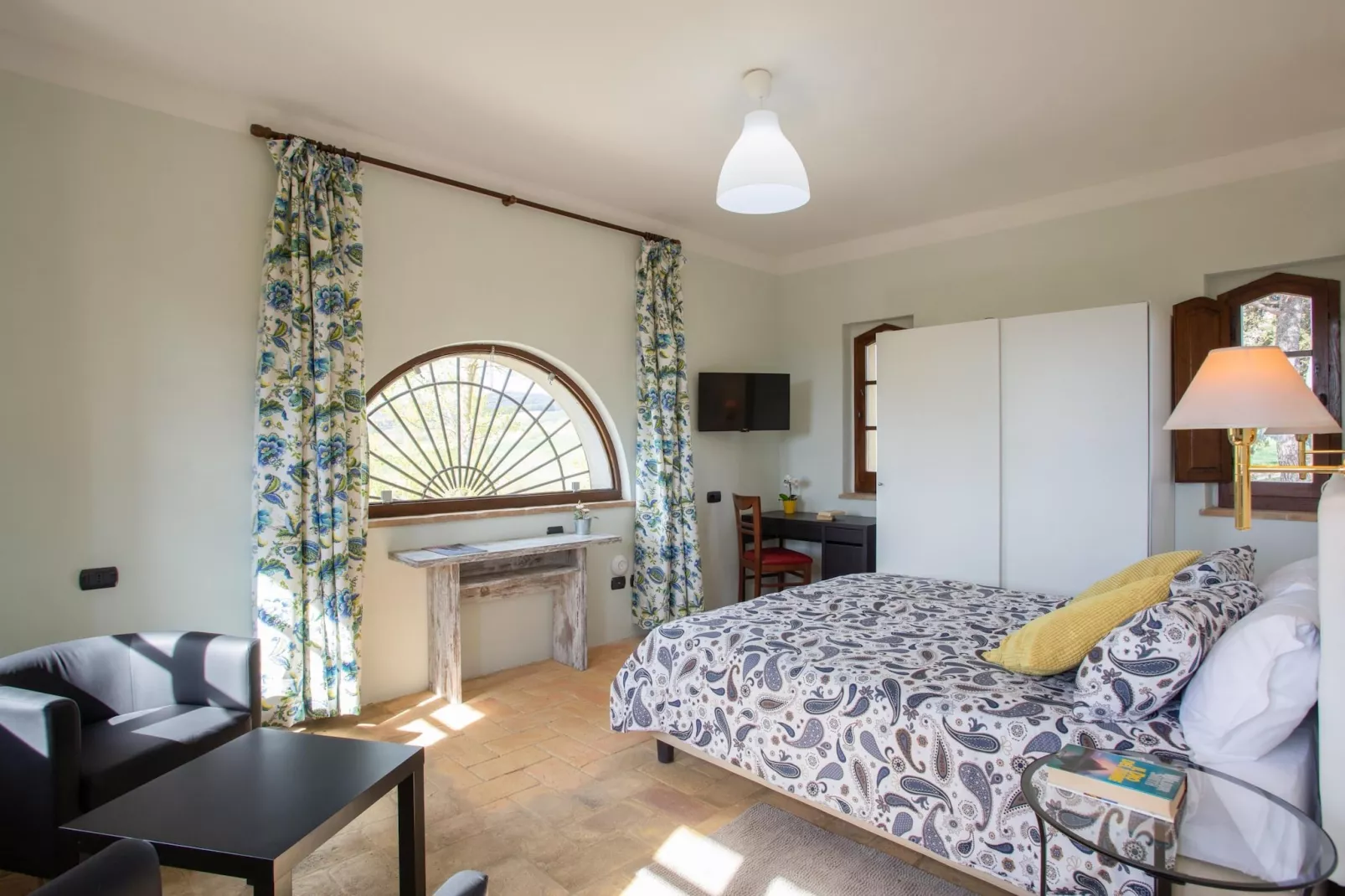 GH Borgo Pulciano in Montone - BEV2B / A2 / 2 Raum App Classic - 2 pax-Slaapkamer